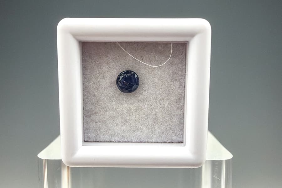 Saphir 0,13 ct